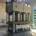 plastic pallet moulding machine